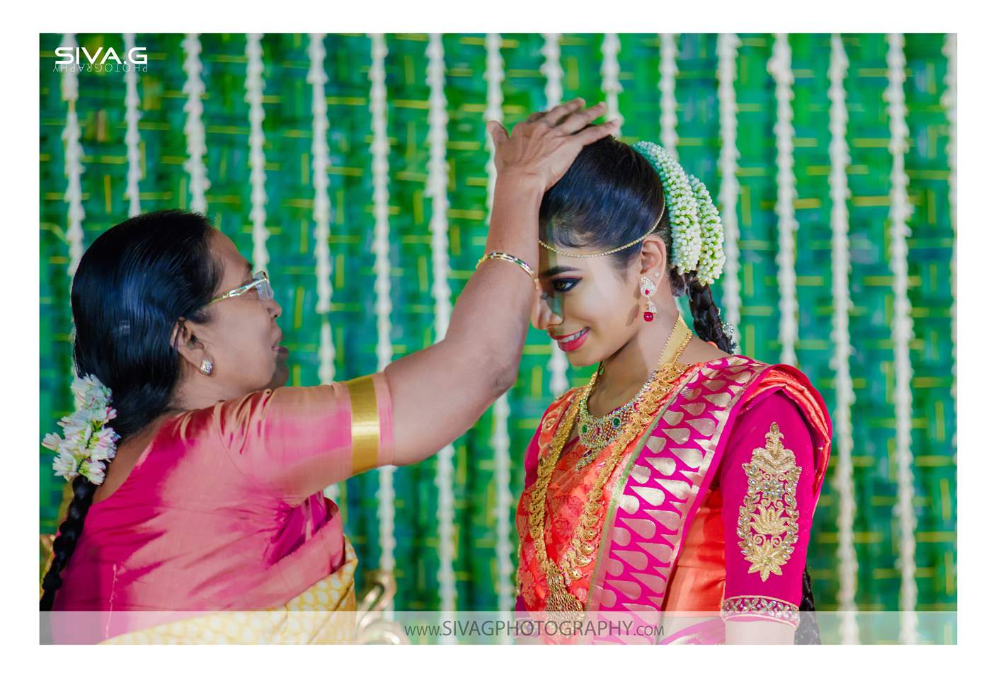 Candid Wedding PhotoGraphy Karur - Siva.G PhotoGraphy